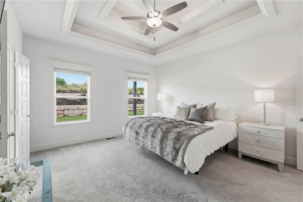 10322 N Winchester Avenue — photo 18