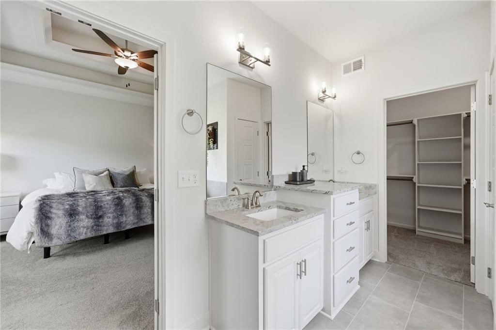 10322 N Winchester Avenue — photo 21