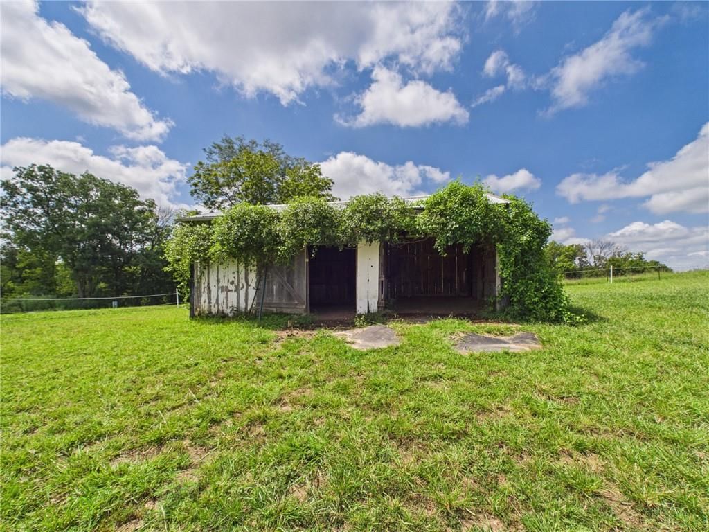 808 NE 221st Road — photo 44