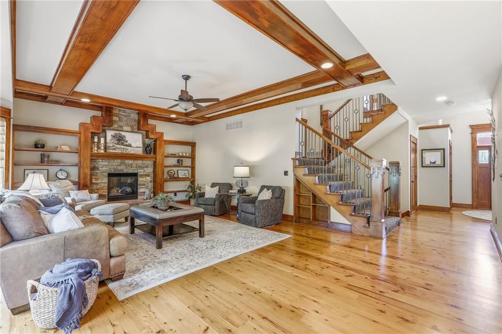 16211 Overbrook Lane — photo 23