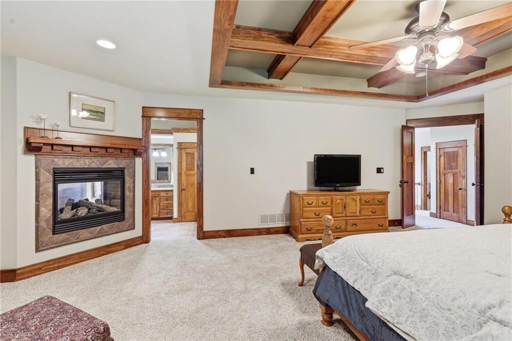 16211 Overbrook Lane — photo 32