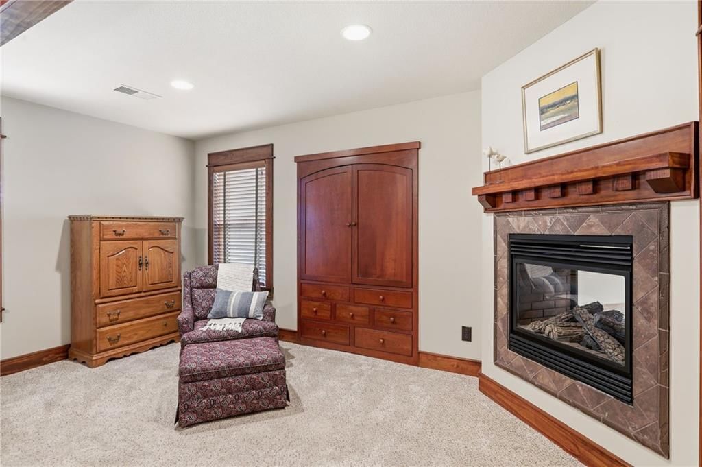 16211 Overbrook Lane — photo 34