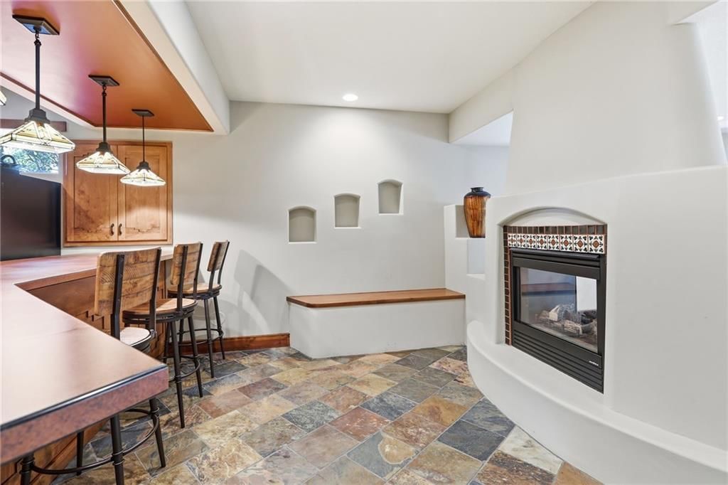 16211 Overbrook Lane — photo 53