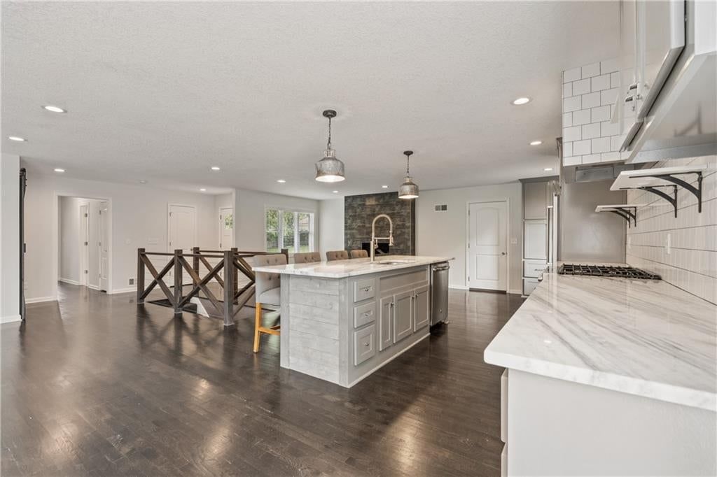 3315 W 98th Street — photo 13