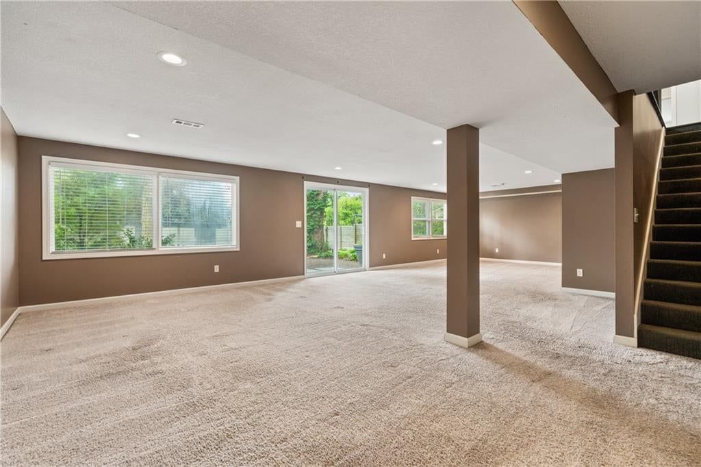 3315 W 98th Street — photo 30