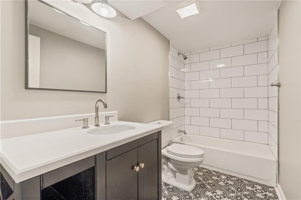3315 W 98th Street — photo 34