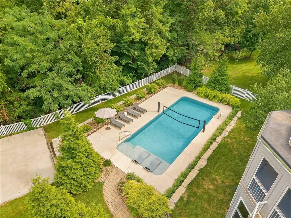 1037 Fox Run Terrace — photo 19