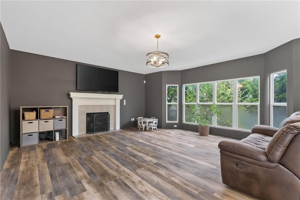 1037 Fox Run Terrace — photo 30