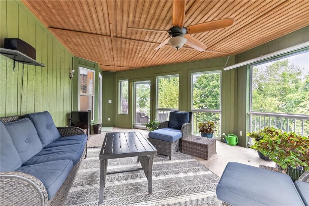 1037 Fox Run Terrace — photo 41