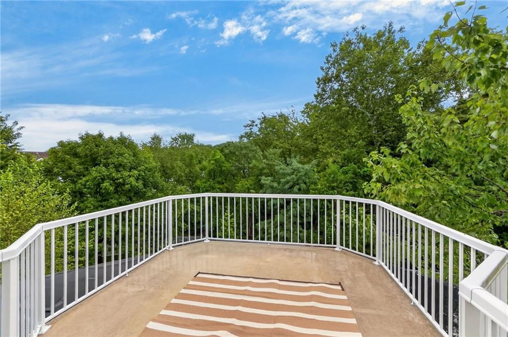 1037 Fox Run Terrace — photo 45