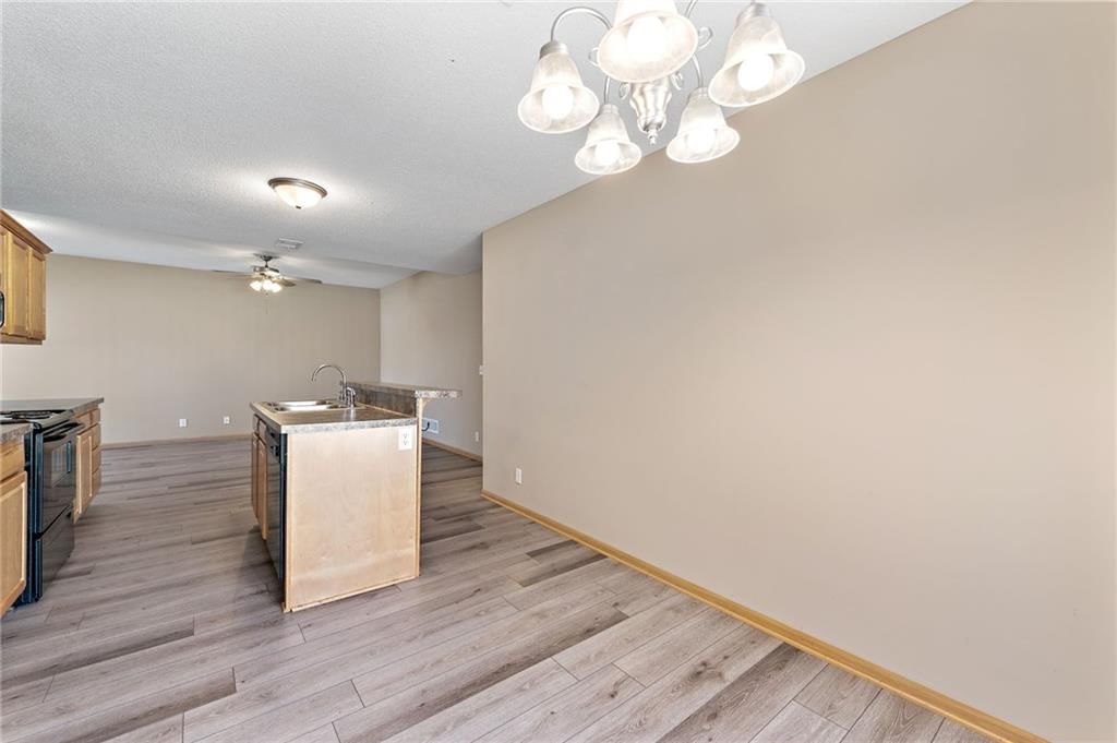4880 Queen Ridge Avenue — photo 15