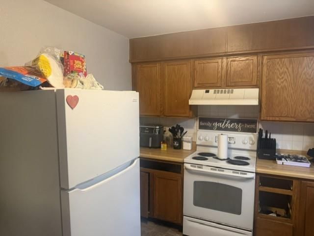 16713 E 3rd Terrace — photo 5
