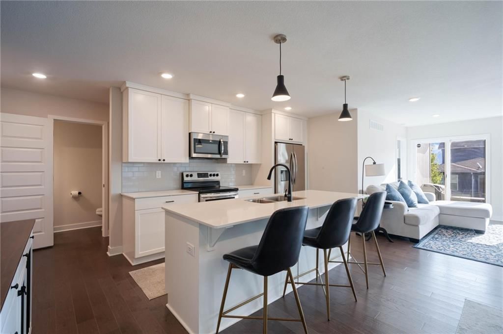 8820 SW 9th Street — photo 3