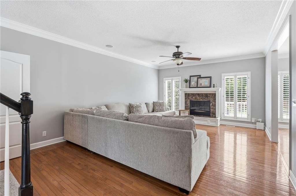 16339 S Avalon Street — photo 8