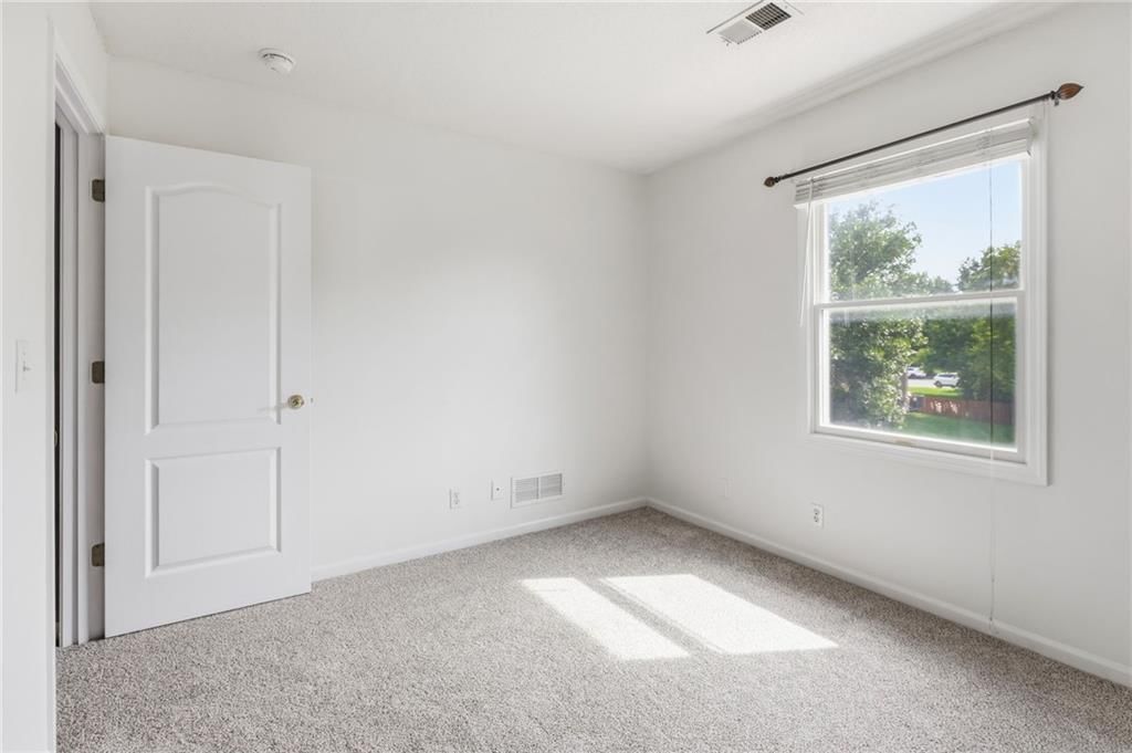16339 S Avalon Street — photo 29