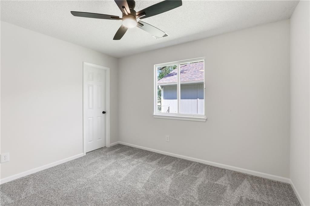 607 N Chestnut Street — photo 13