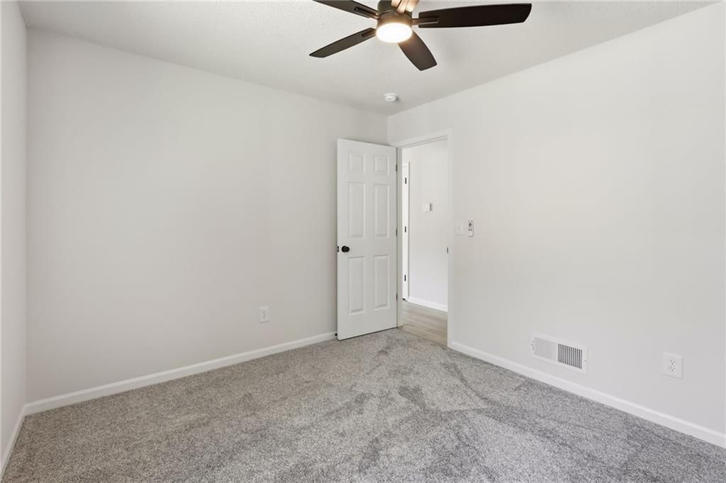607 N Chestnut Street — photo 15