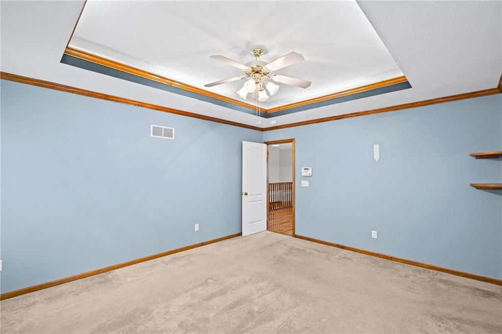 Photo 15 of 38, 1802 Meadowlark Court, Raymore, MO 64083