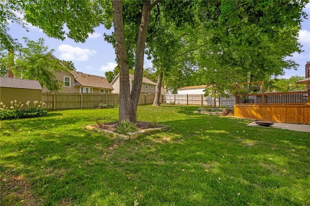 12213 W 72nd Street — photo 41