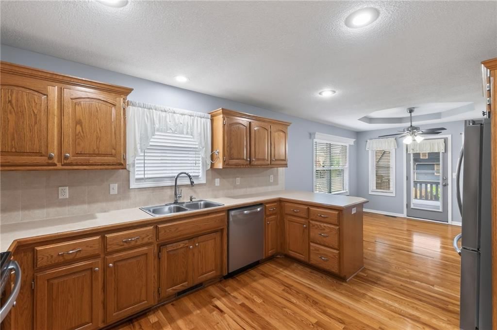 1714 Brooke Court — photo 20