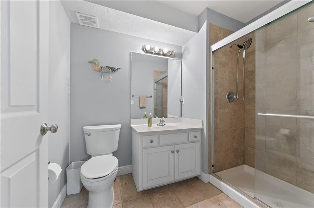 1714 Brooke Court — photo 33