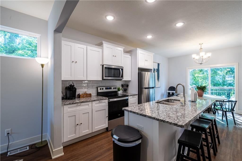 2202 N Woodsbury Road — photo 7