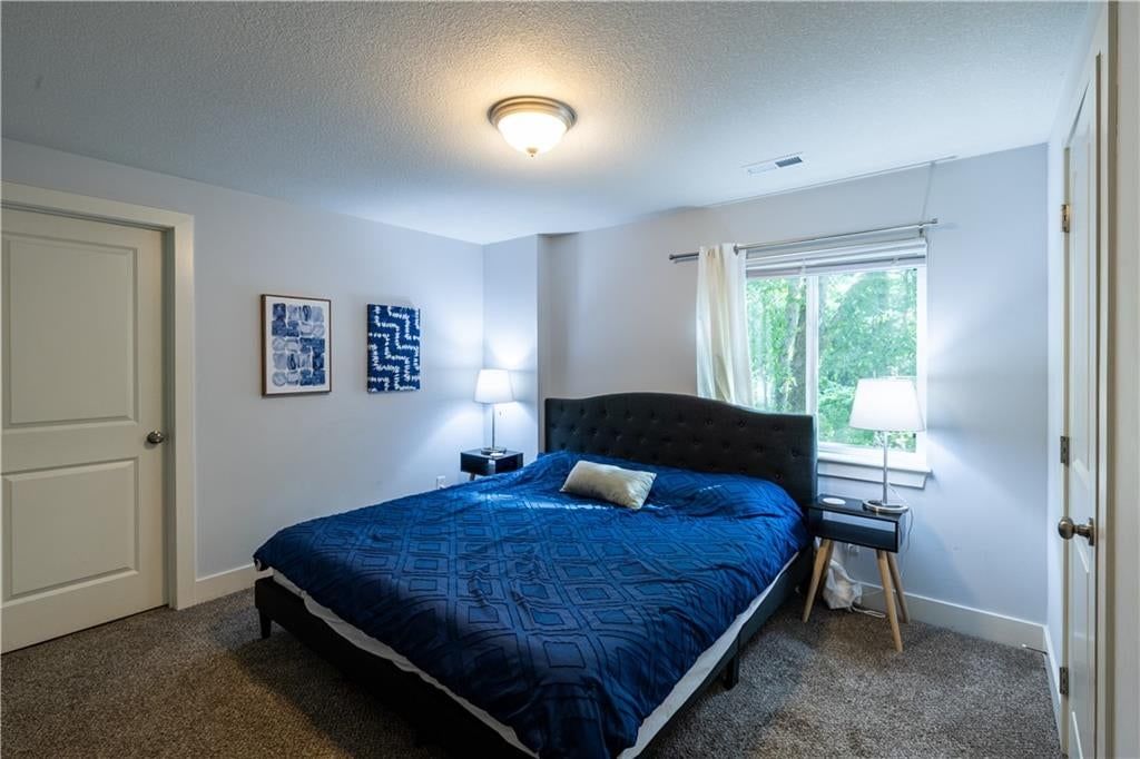 2202 N Woodsbury Road — photo 17