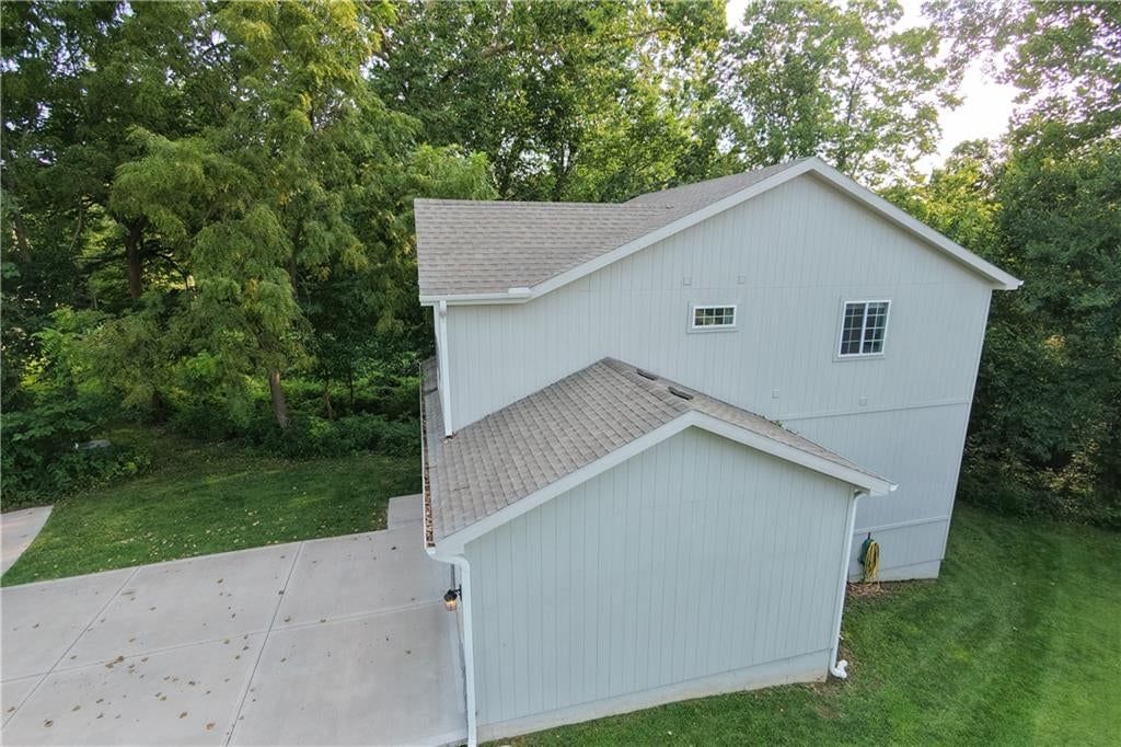 2202 N Woodsbury Road — photo 24