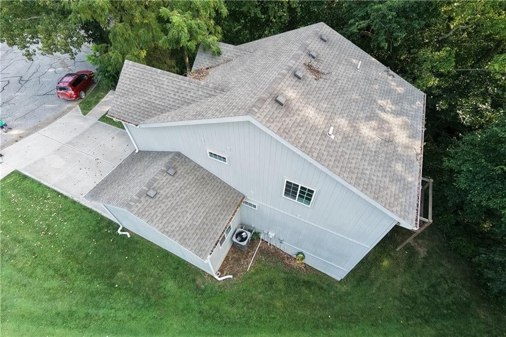 2202 N Woodsbury Road — photo 25