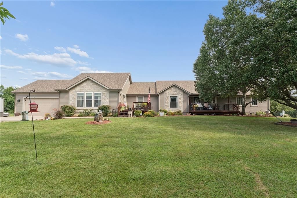 14608 E 263rd Street, Harrisonville, MO: listing photo 2