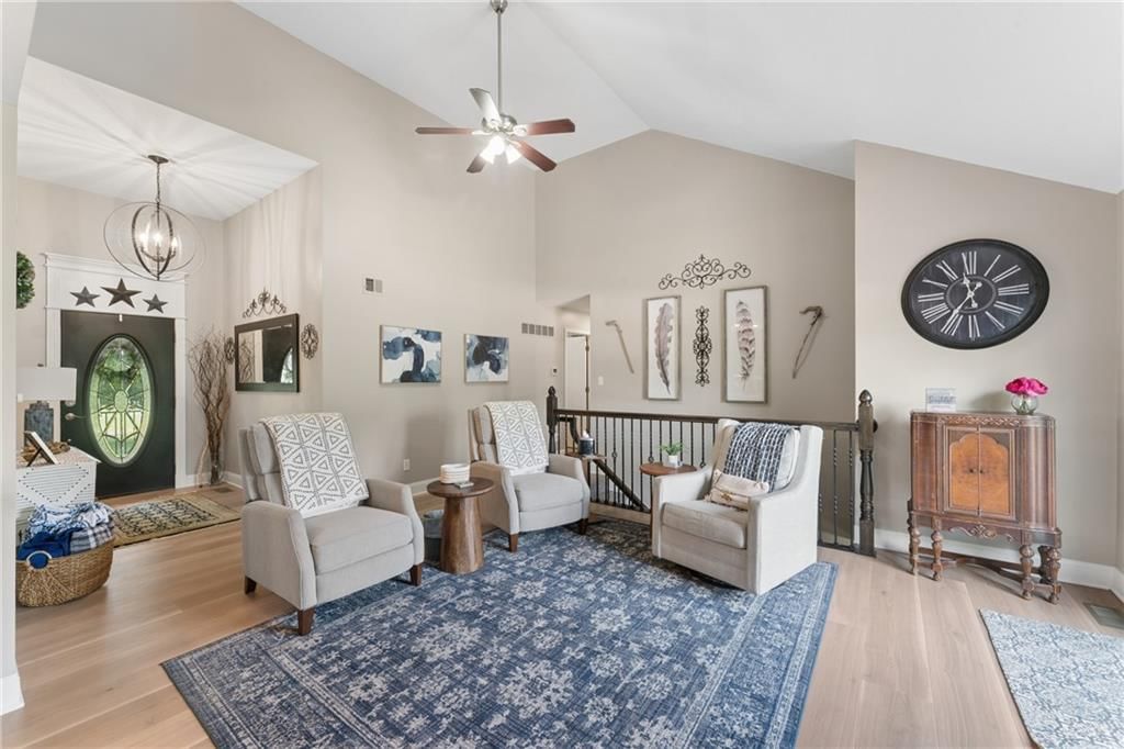 Photo 15 of 88 - 14608 E 263rd Street, Harrisonville, MO 64701