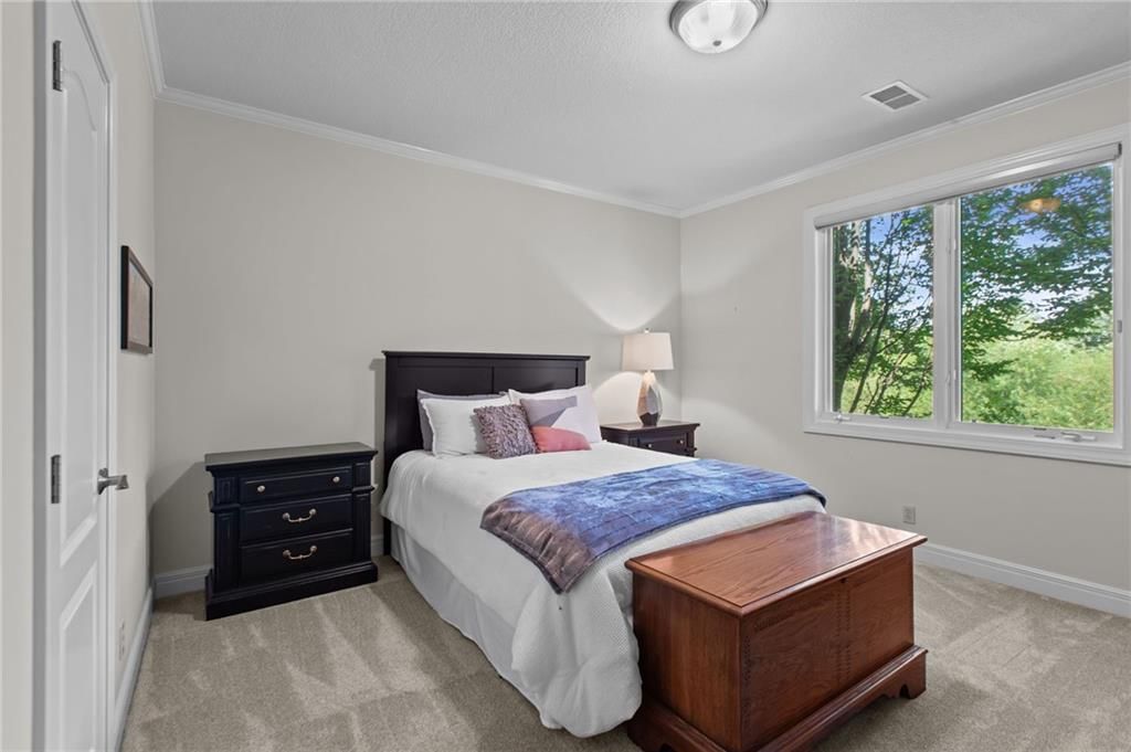 6605 Royal Court — photo 32