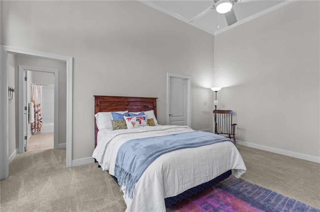 6605 Royal Court — photo 39