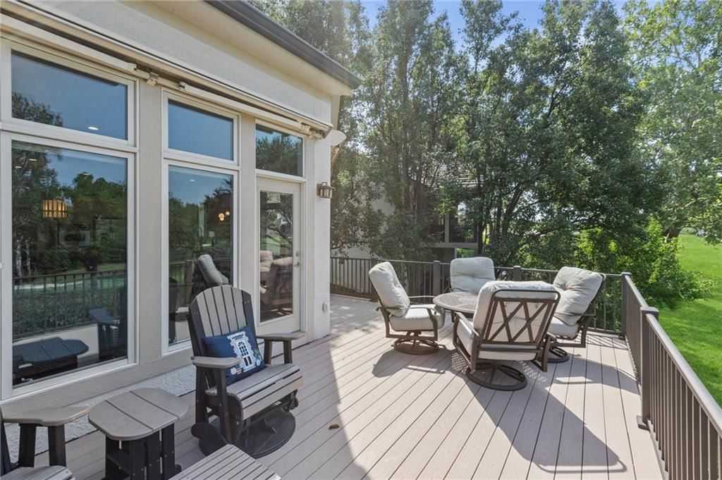 6605 Royal Court — photo 47