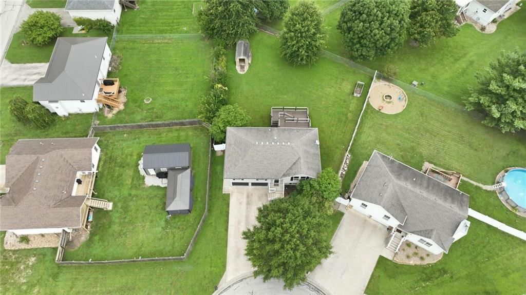 1403 Glenda Terrace — photo 48
