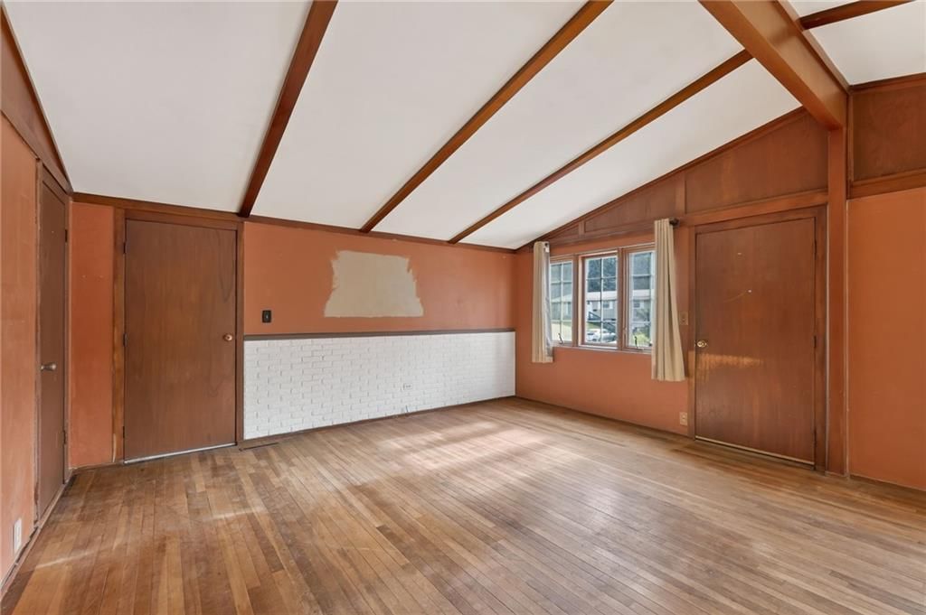5902 N Garfield Avenue — photo 13