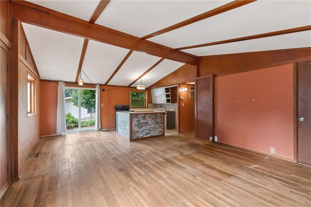 5902 N Garfield Avenue — photo 17
