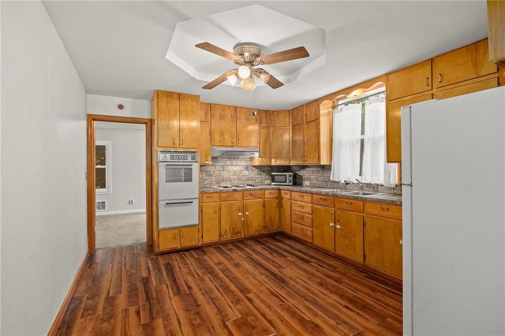 302 N Chestnut Street — photo 10