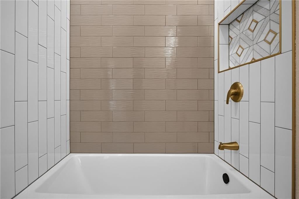 2904 NE Parvin Road — photo 19