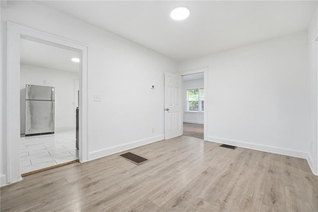 8412 Flora Avenue — photo 13