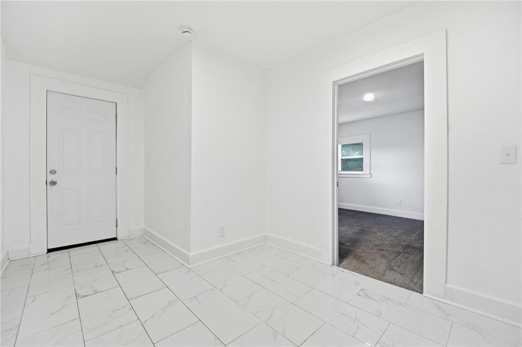 8412 Flora Avenue — photo 17