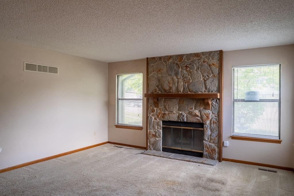 8316 N Virginia Avenue — photo 6
