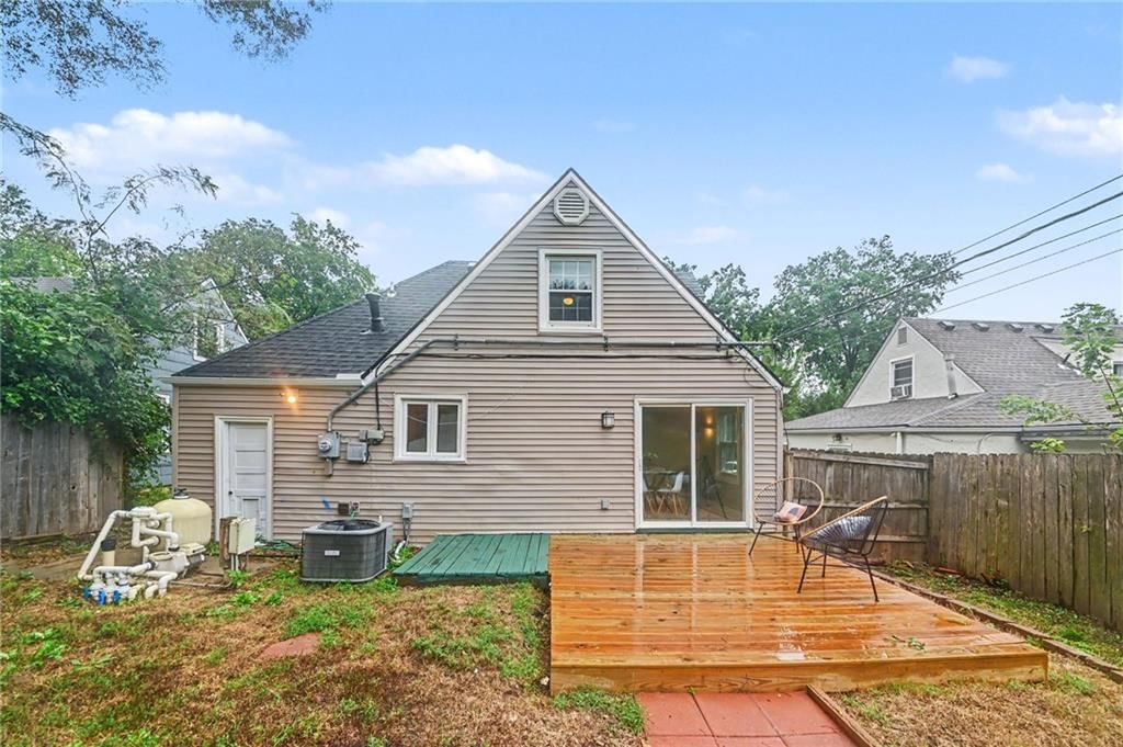 7826 Summit Street — photo 20