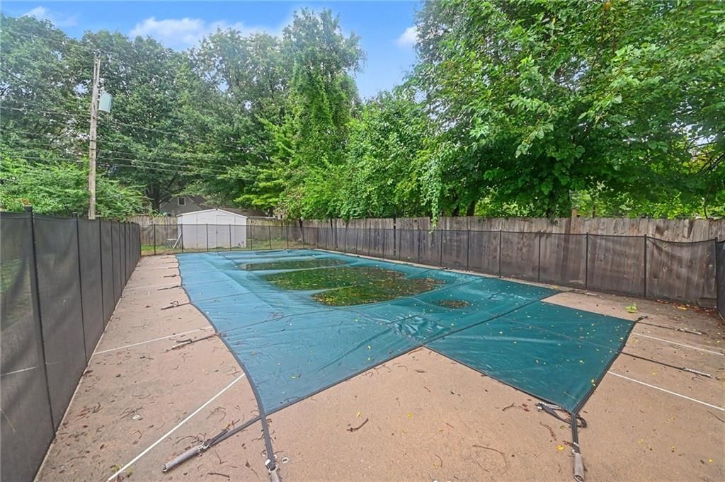 7826 Summit Street — photo 23