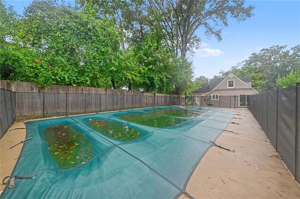 7826 Summit Street — photo 24