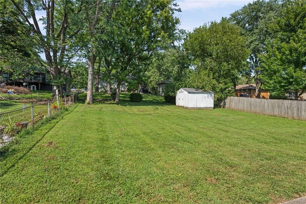 2104 NW 64th Terrace — photo 30