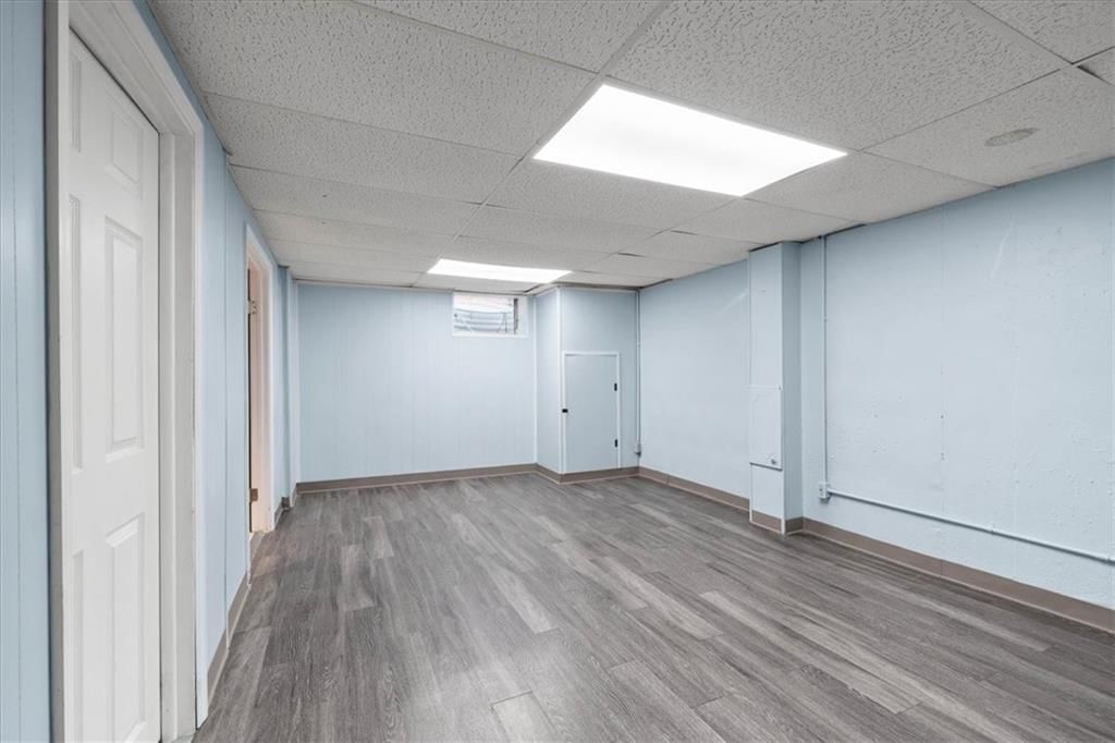 9746 Eby Street — photo 21