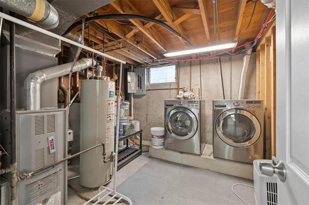 9746 Eby Street — photo 24