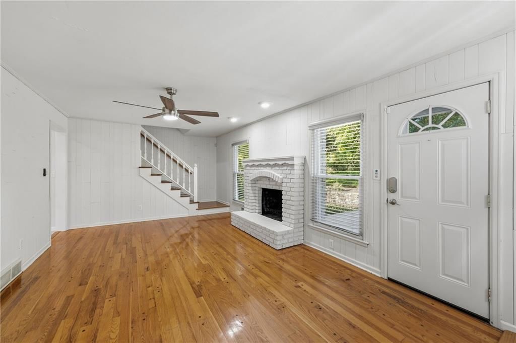 9932 Roe Avenue — photo 18