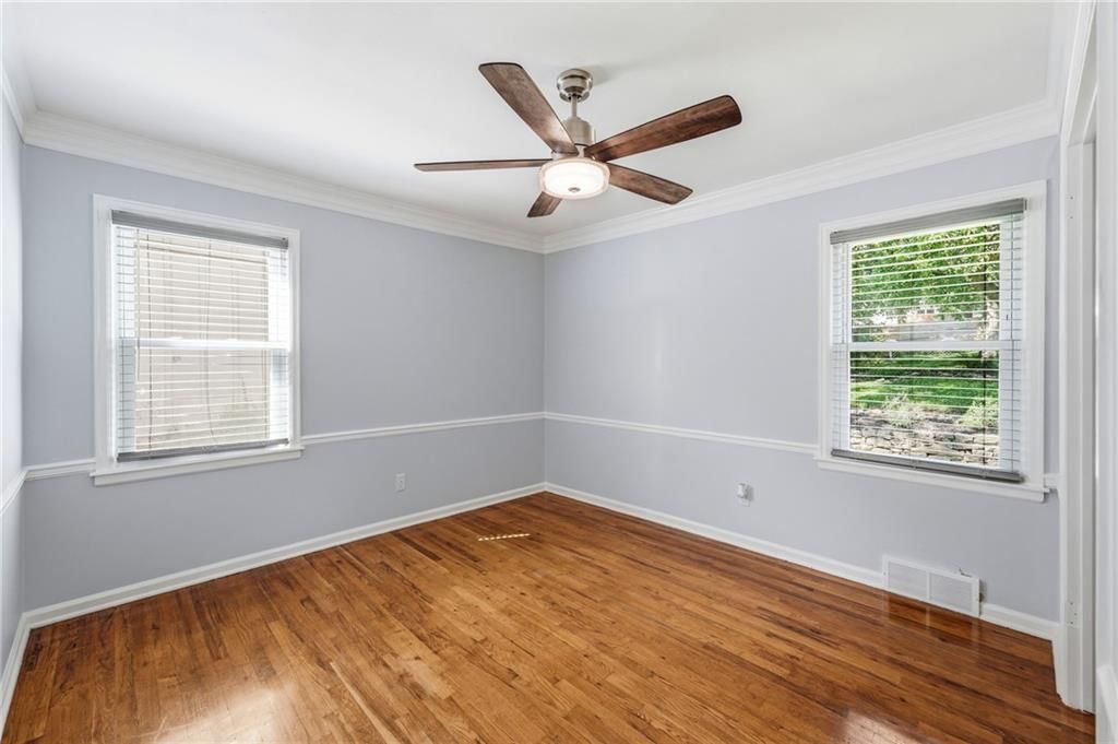 9932 Roe Avenue — photo 25